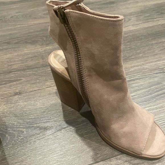 Healed Peep-Toe Booties - Picture 3 of 3